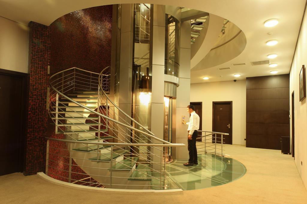 Royal Park Hotel Baku Exterior foto