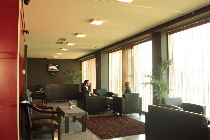 Royal Park Hotel Baku Exterior foto